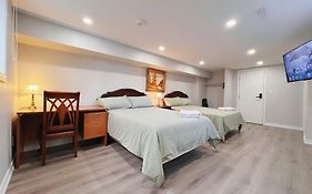 Cozy & Modern Ensuite Basement Rooms - Steps To Subway & Downsview Rogers Stadium